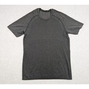 Lululemon Men Shirt Small Live in Practice Short‎ Sleeve Crew Performance